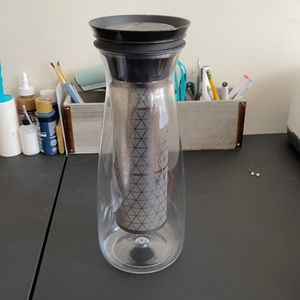Tupperware Cold Brew Coffee carafe